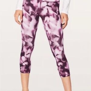Lululemon Wunder Under high-rise crops size 10